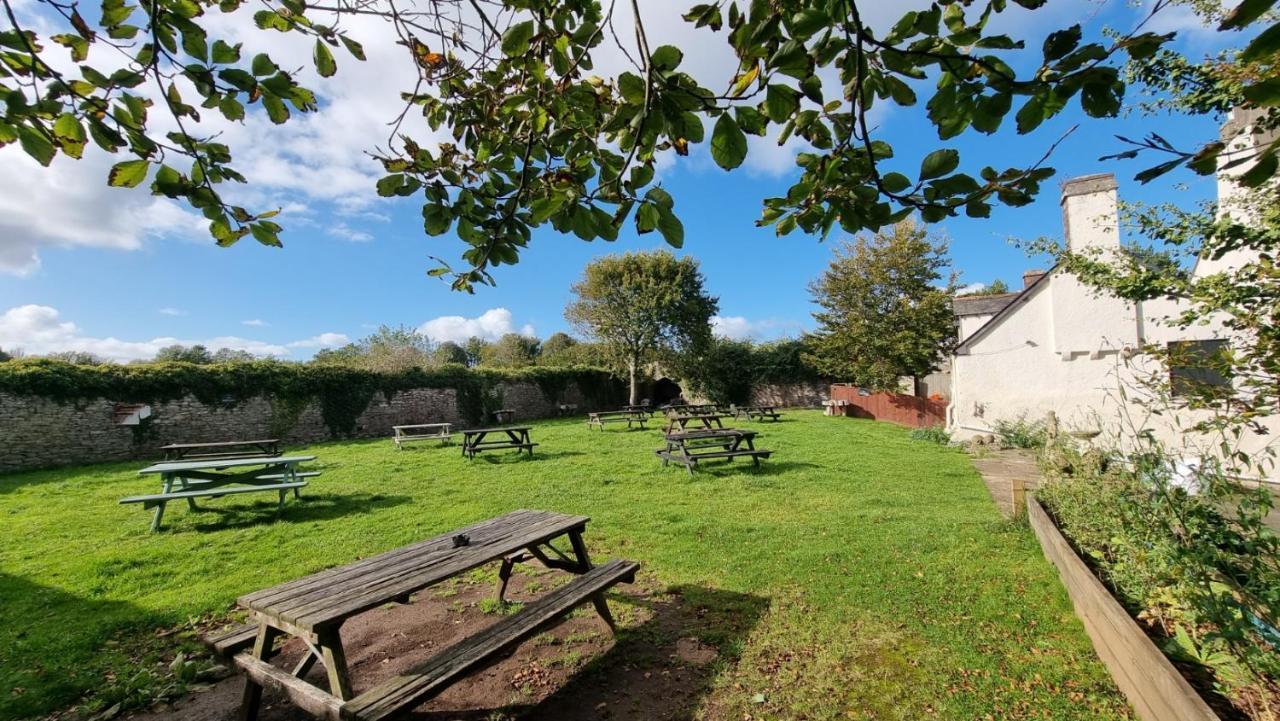 Churston Court Hotel Churston Ferrers エクステリア 写真