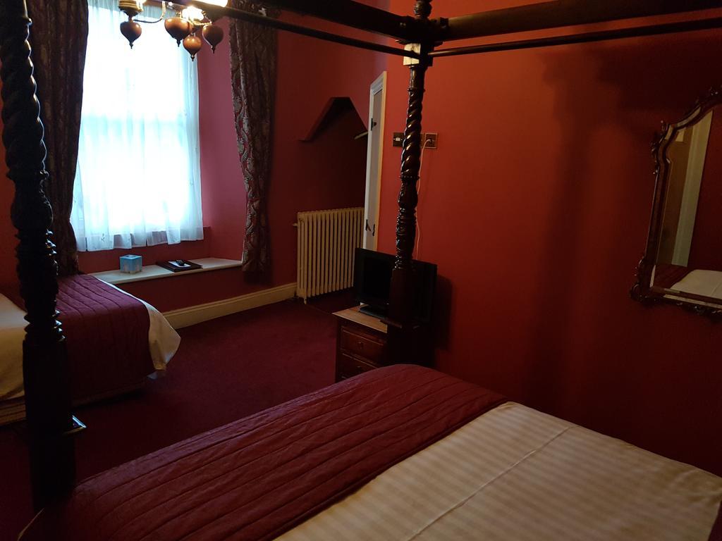 Churston Court Hotel Churston Ferrers エクステリア 写真