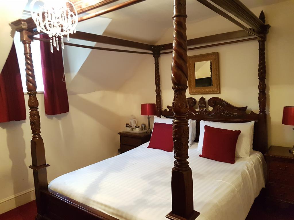 Churston Court Hotel Churston Ferrers エクステリア 写真