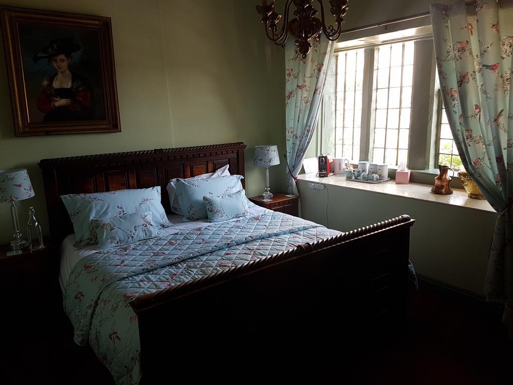 Churston Court Hotel Churston Ferrers エクステリア 写真