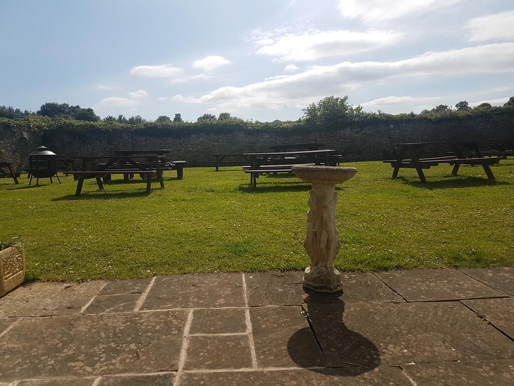 Churston Court Hotel Churston Ferrers エクステリア 写真