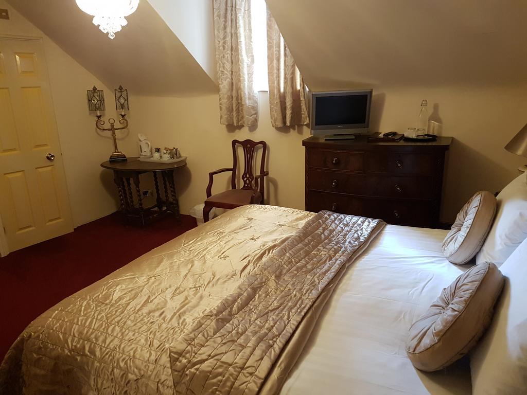 Churston Court Hotel Churston Ferrers エクステリア 写真